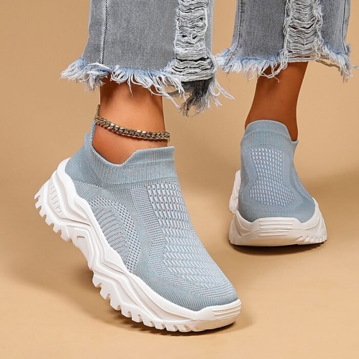 Sports Women's Breathable Flying Woven Socks Slip-on Lazy Shoes - Image 3